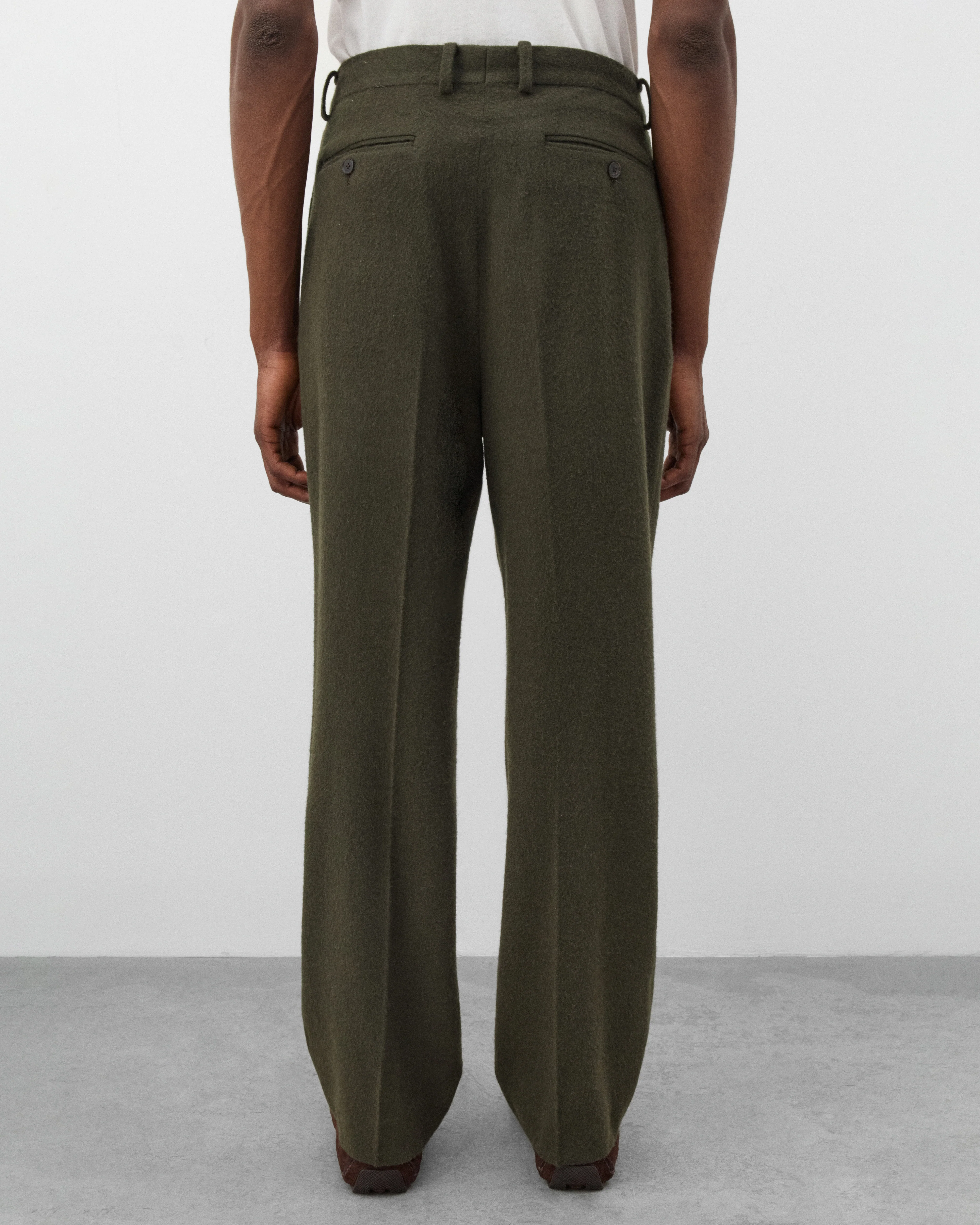 Auralee - Men's Baby Camel Flannel Two-Tuck Slacks - (Dark Olive) - Image 5