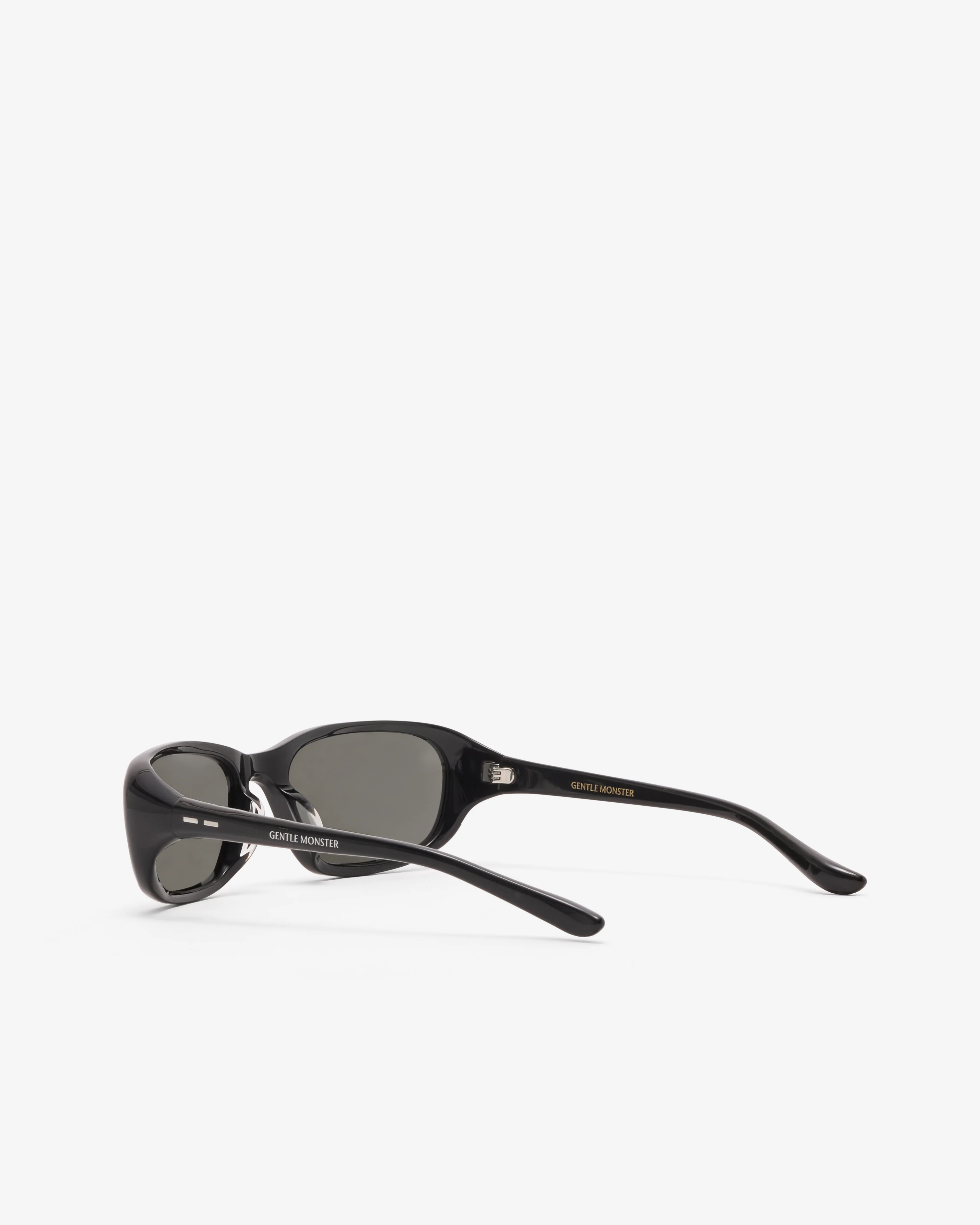 Gentle Monster -  Hills-01 - (Black/Black) - Image 3