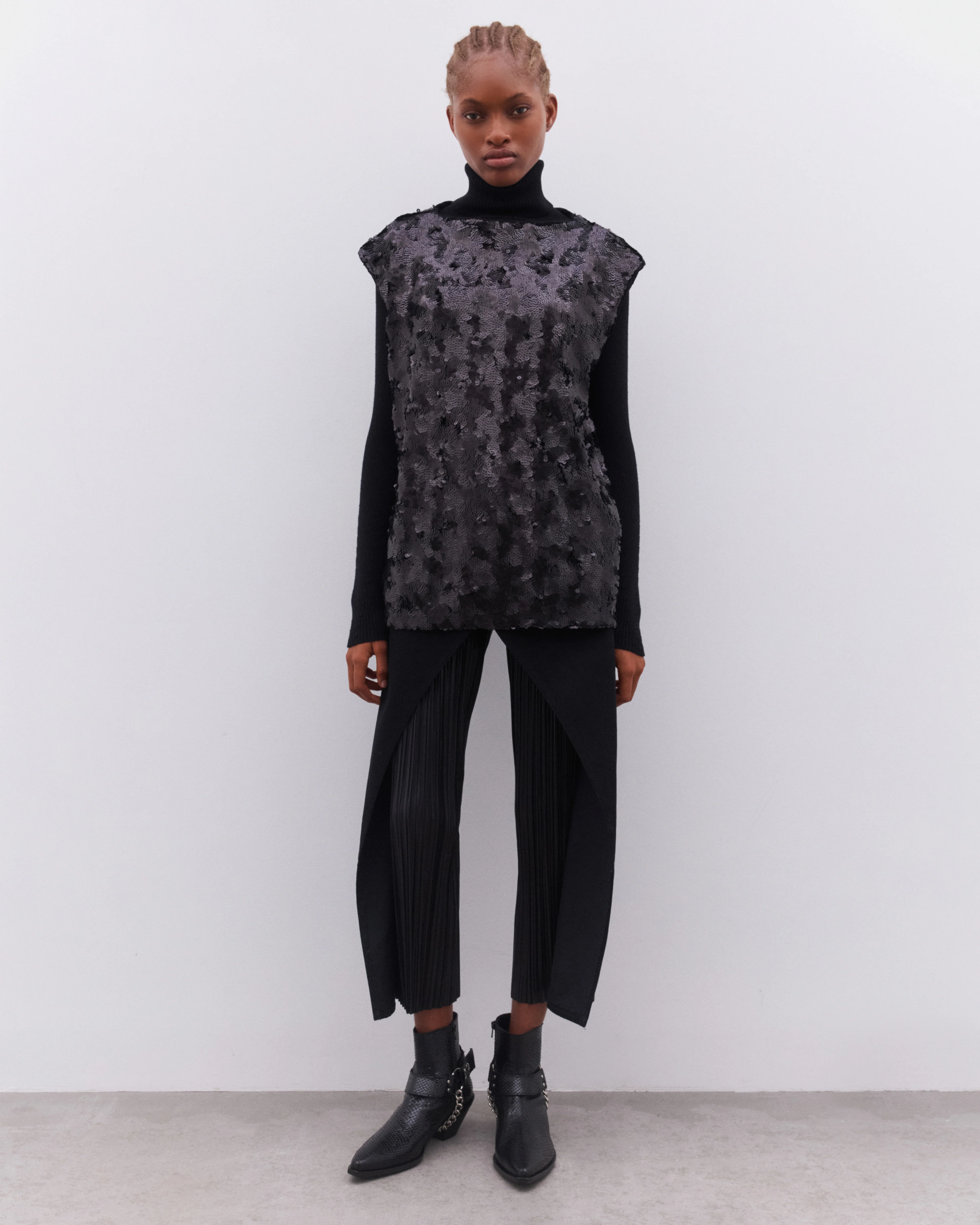 Junya Watanabe - Women’s Sleeveless Sequin Tunic - (Black) - Image 6