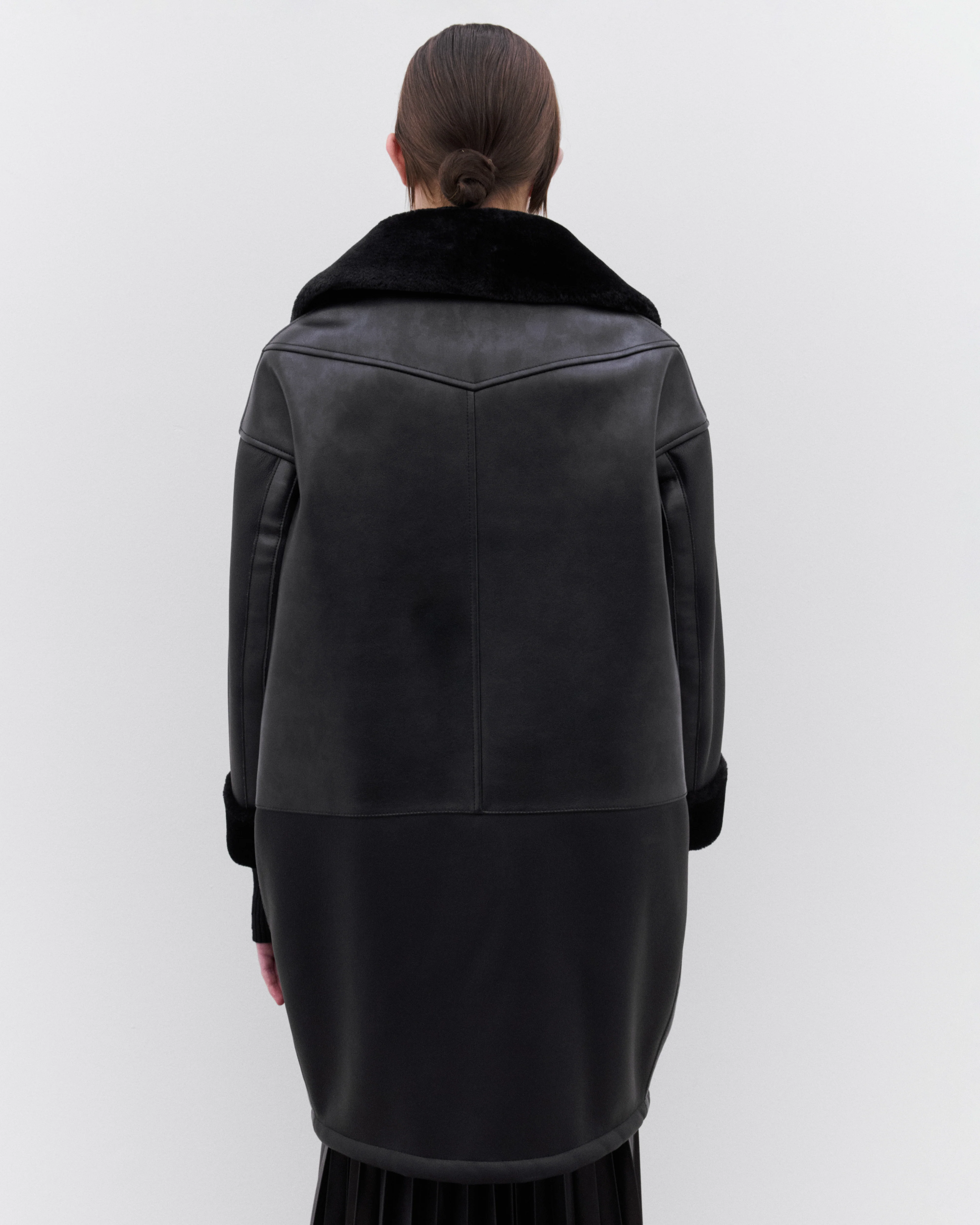 Junya Watanabe - Women’s Faux Fur Trimmed Flight Jacket - (Black) - Image 5