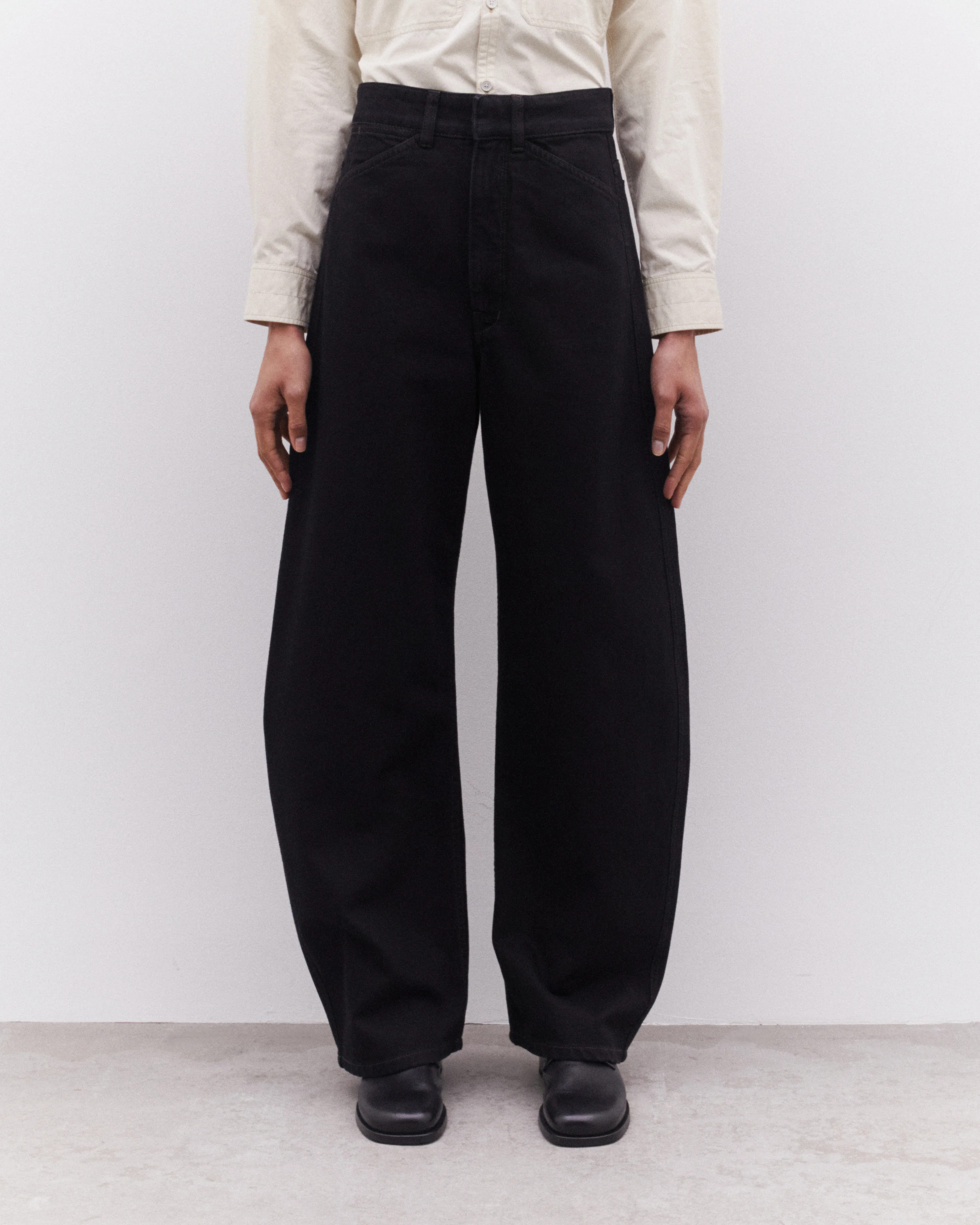 Lemaire - Women’s High Waisted Curved Pants - (Black) - Image 3
