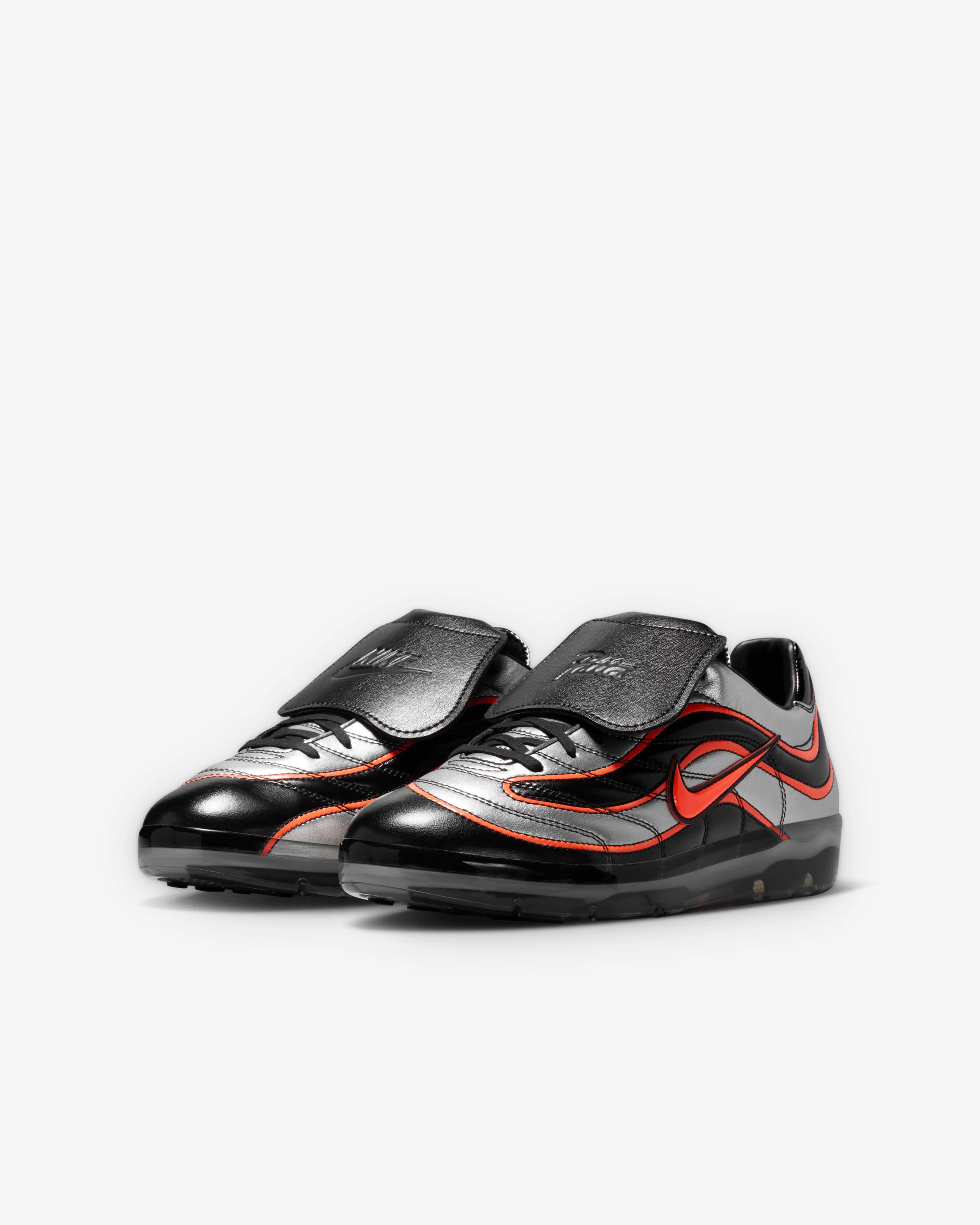 Nike - Patta Netherlands CryoShot - (Metallic Silver/Hyper Crimson) - Image 3