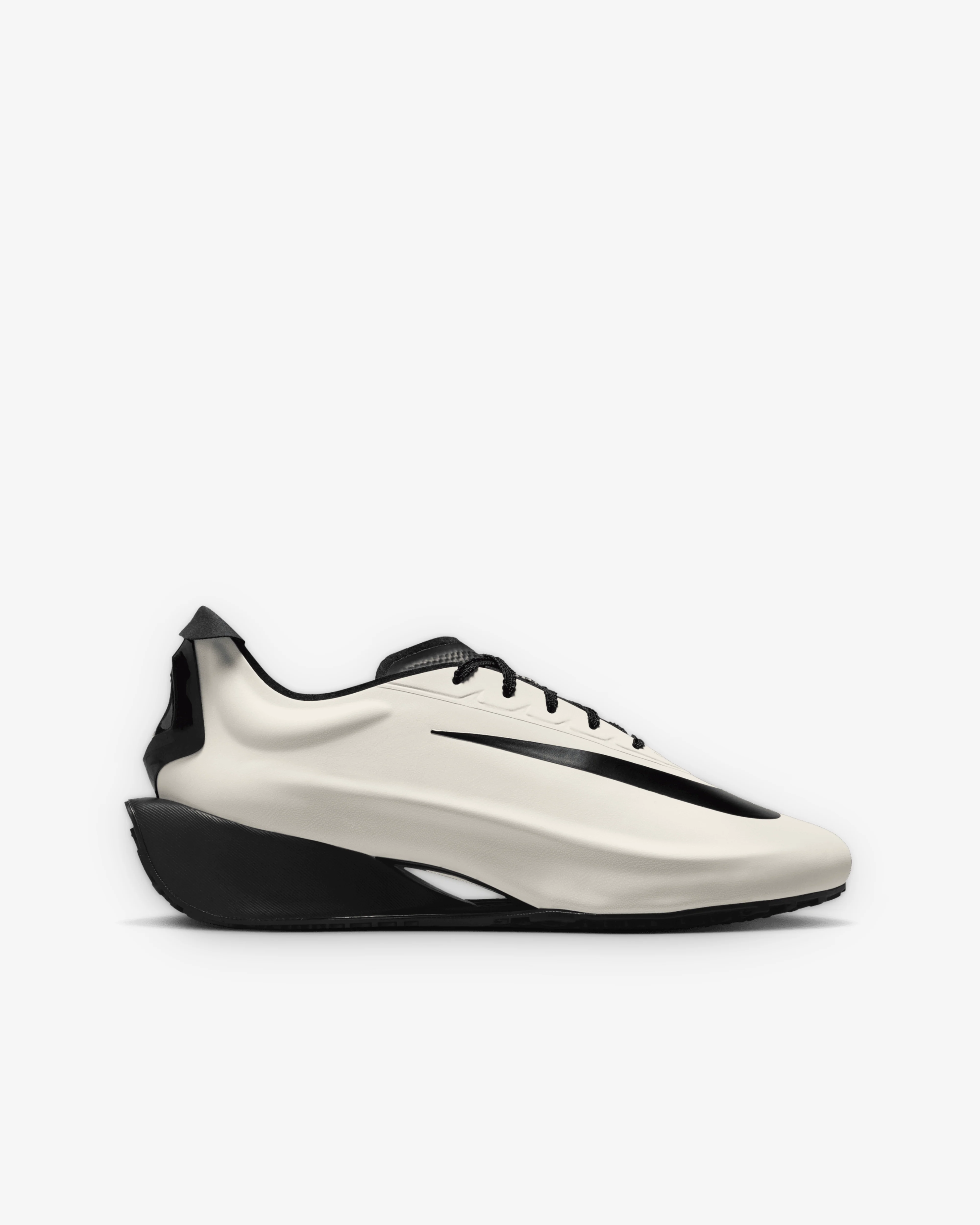 Nike - Women's First Sight Noir - (Light Bone/Metallic)