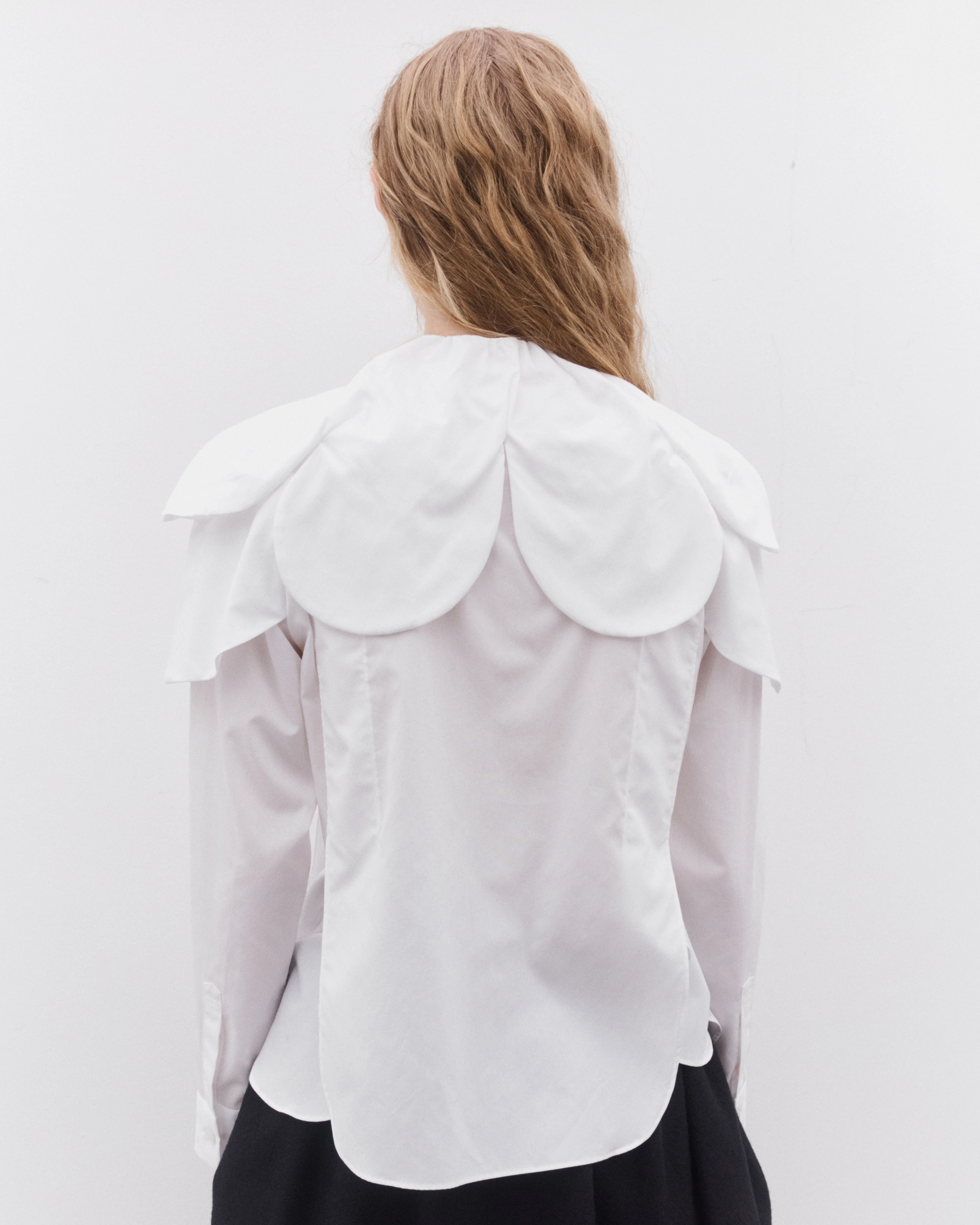 Noir Kei Ninomiya - Women’s Petal Collar Shirt - (White) - Image 5