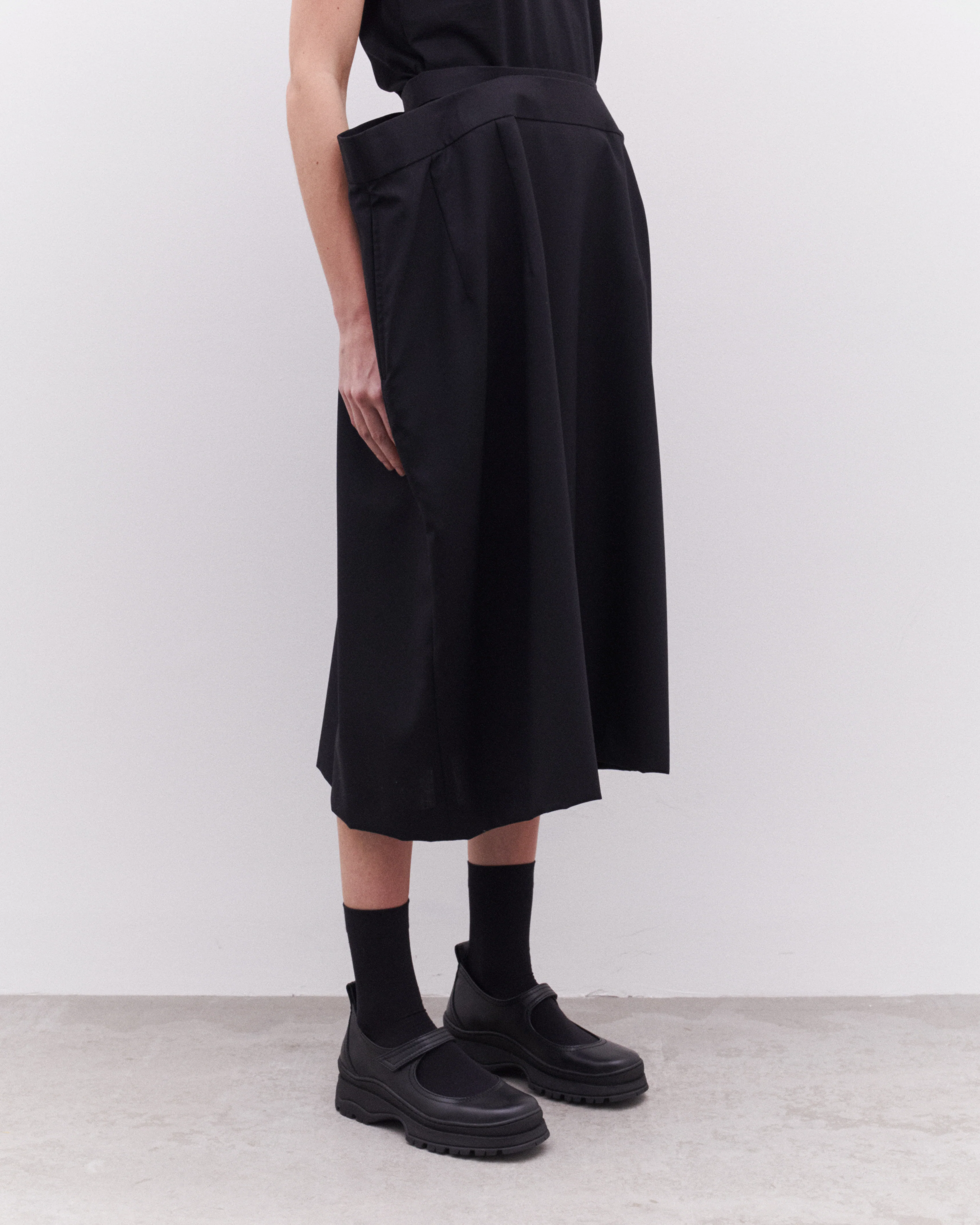 Noir Kei Ninomiya - Women’s Double Waistband Skirt - (Black) - Image 4