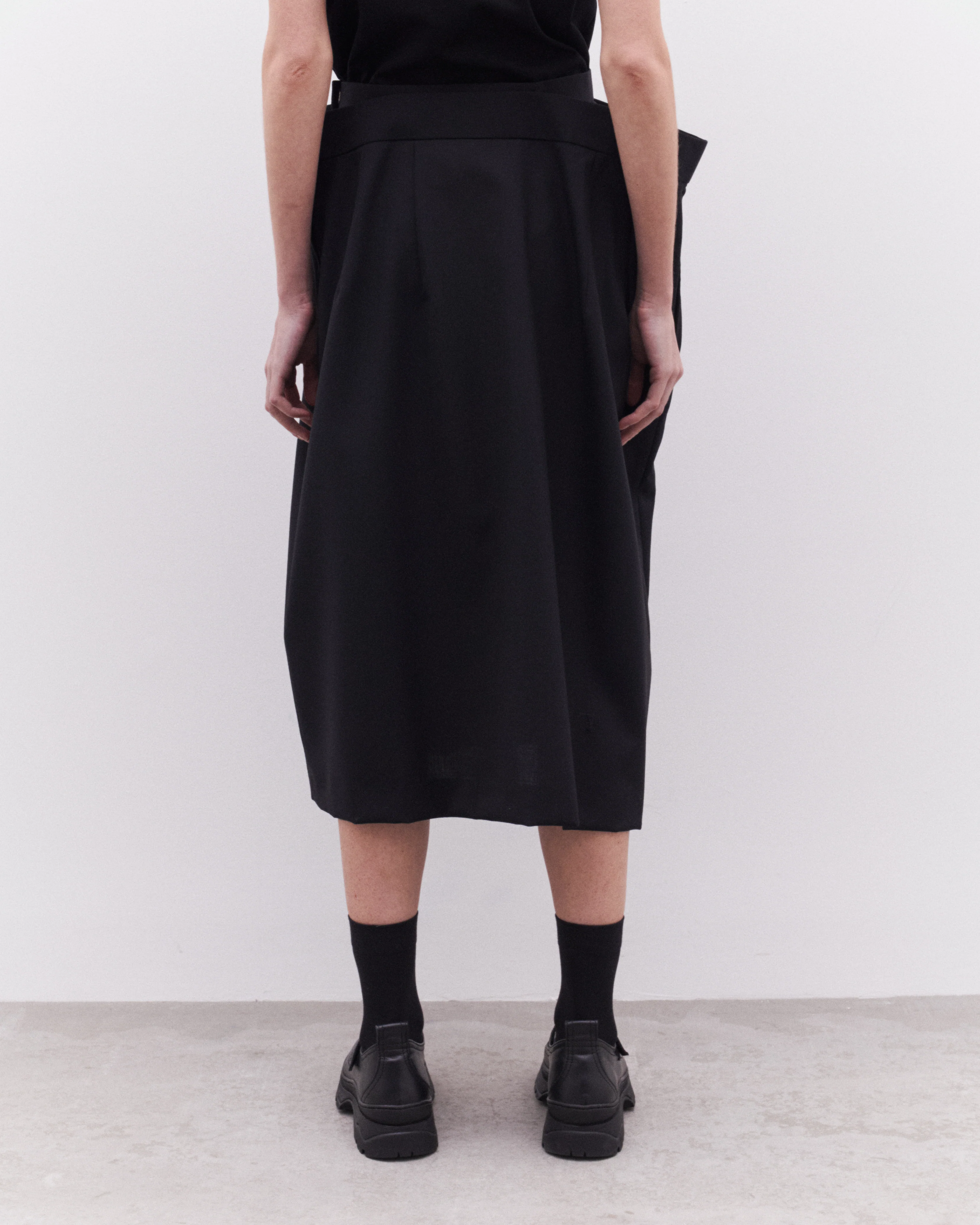 Noir Kei Ninomiya - Women’s Double Waistband Skirt - (Black) - Image 5