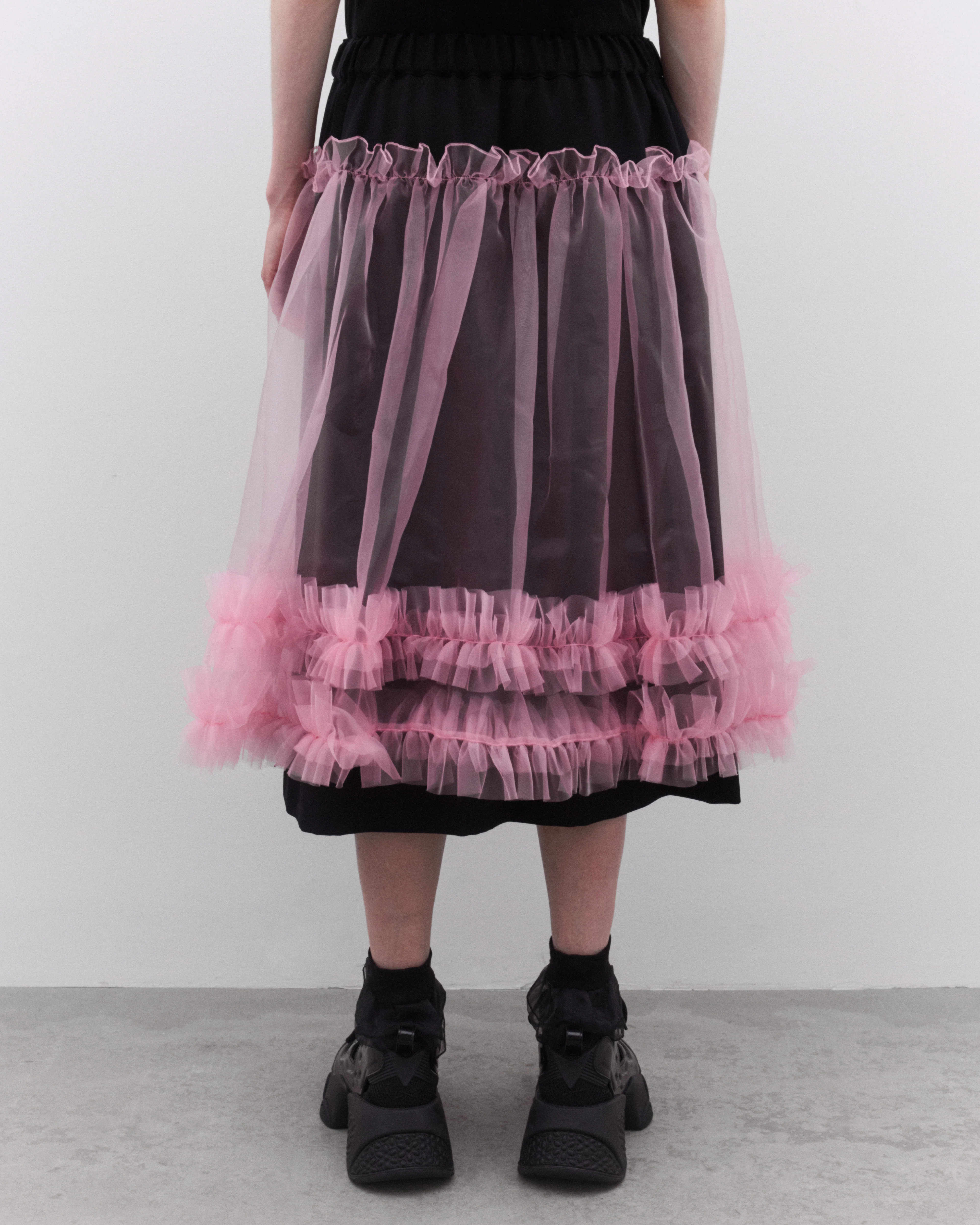Noir Kei Ninomiya - Women’s Tulle Overlay Skirt - (Black/Pink) - Image 5