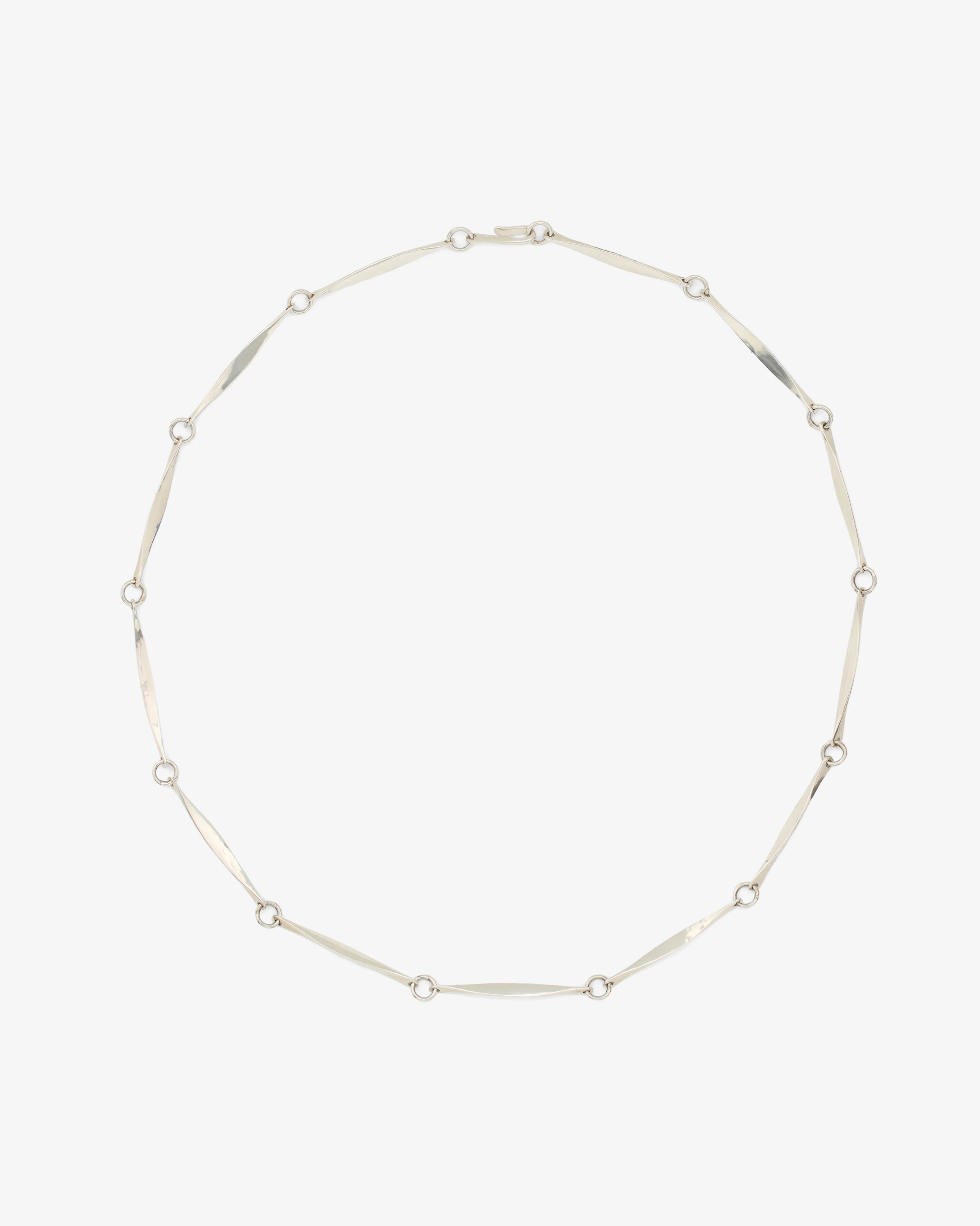Old Jewelry - Silver Lariat Chain - (Silver)
