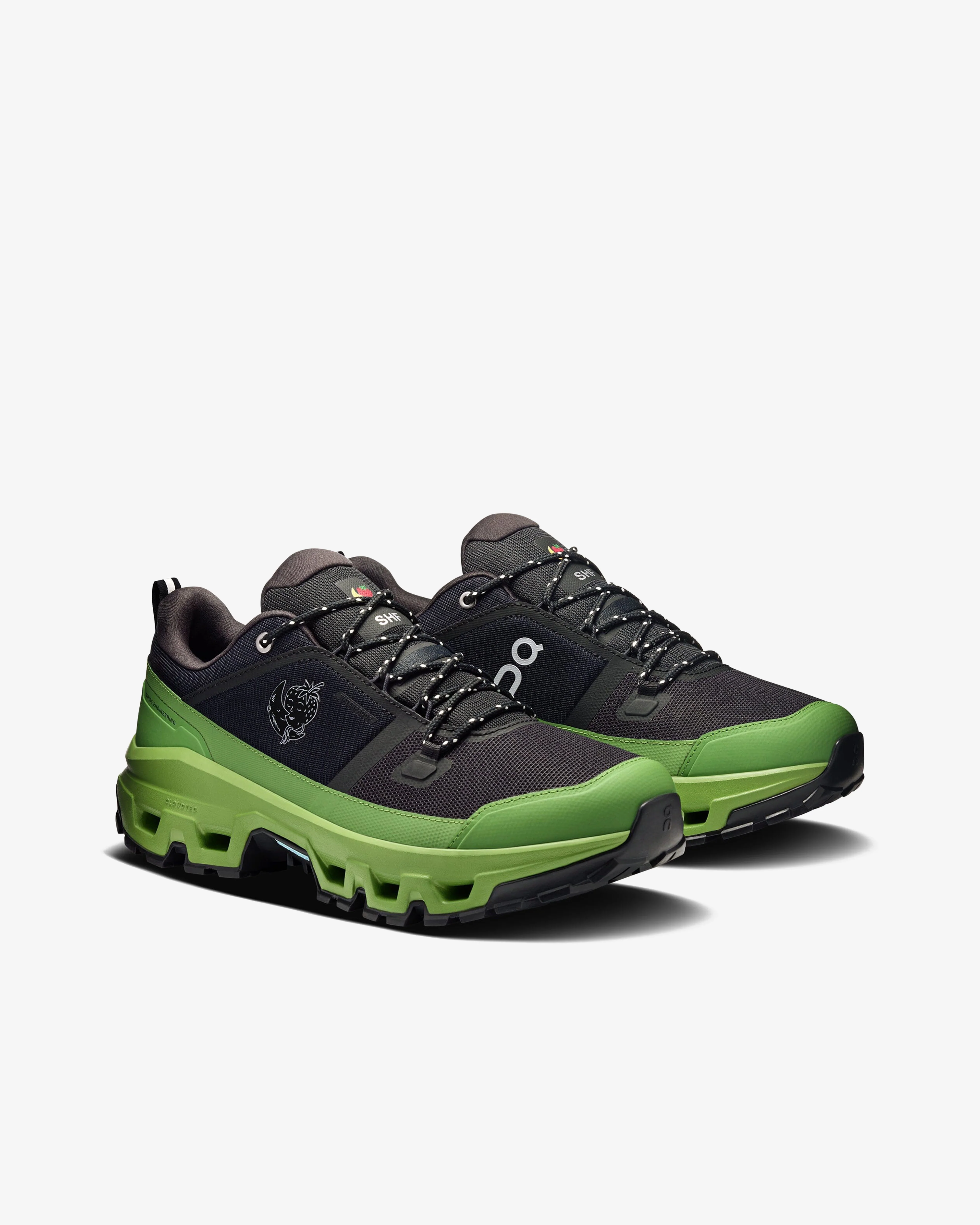 On-Running - Men's Sky High Farm Cloudrock Low WP - (Black/Green) - Image 3