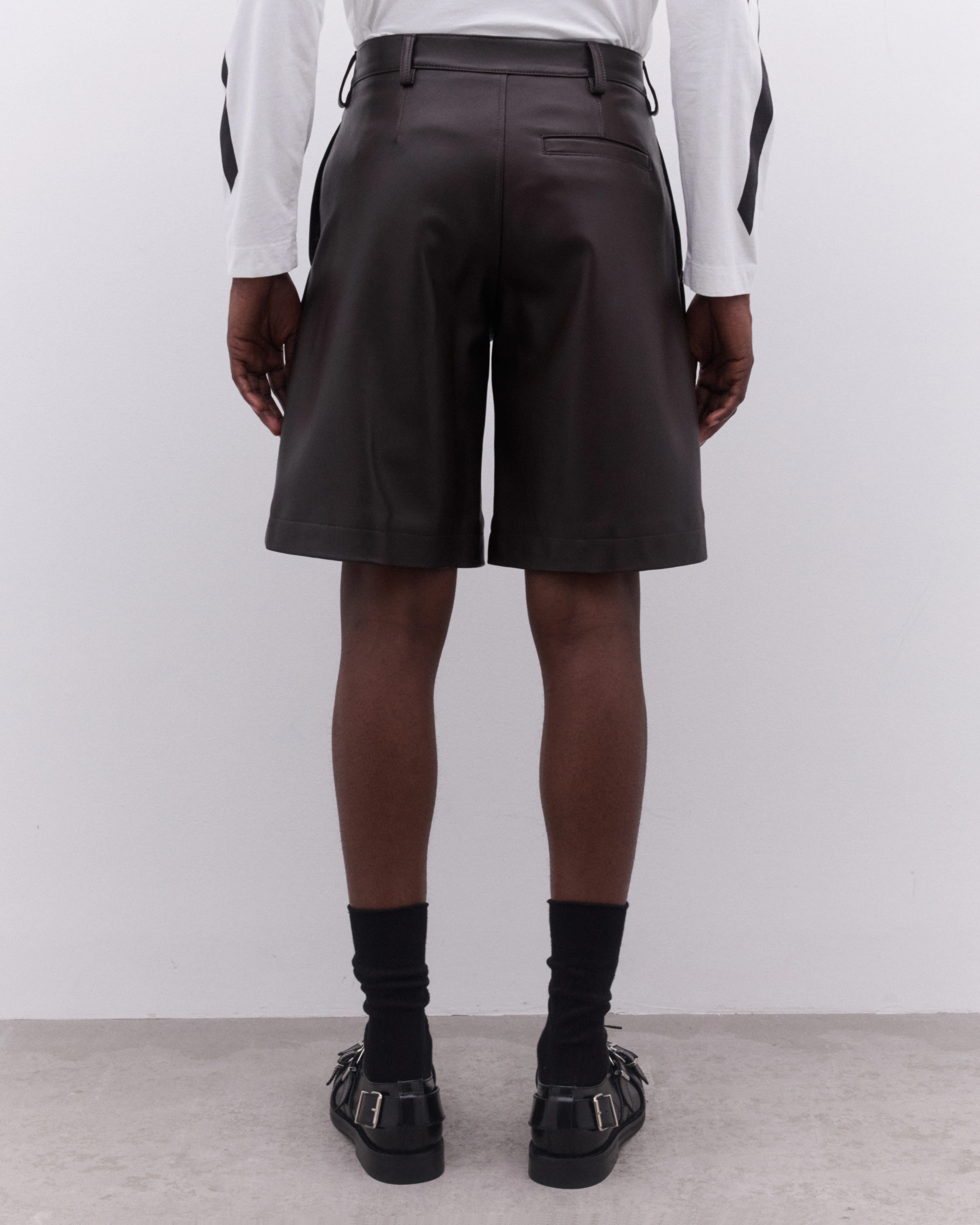 Simone Rocha - Men’s Multi Pocket Cargo Shorts - (Chocolate) - Image 4