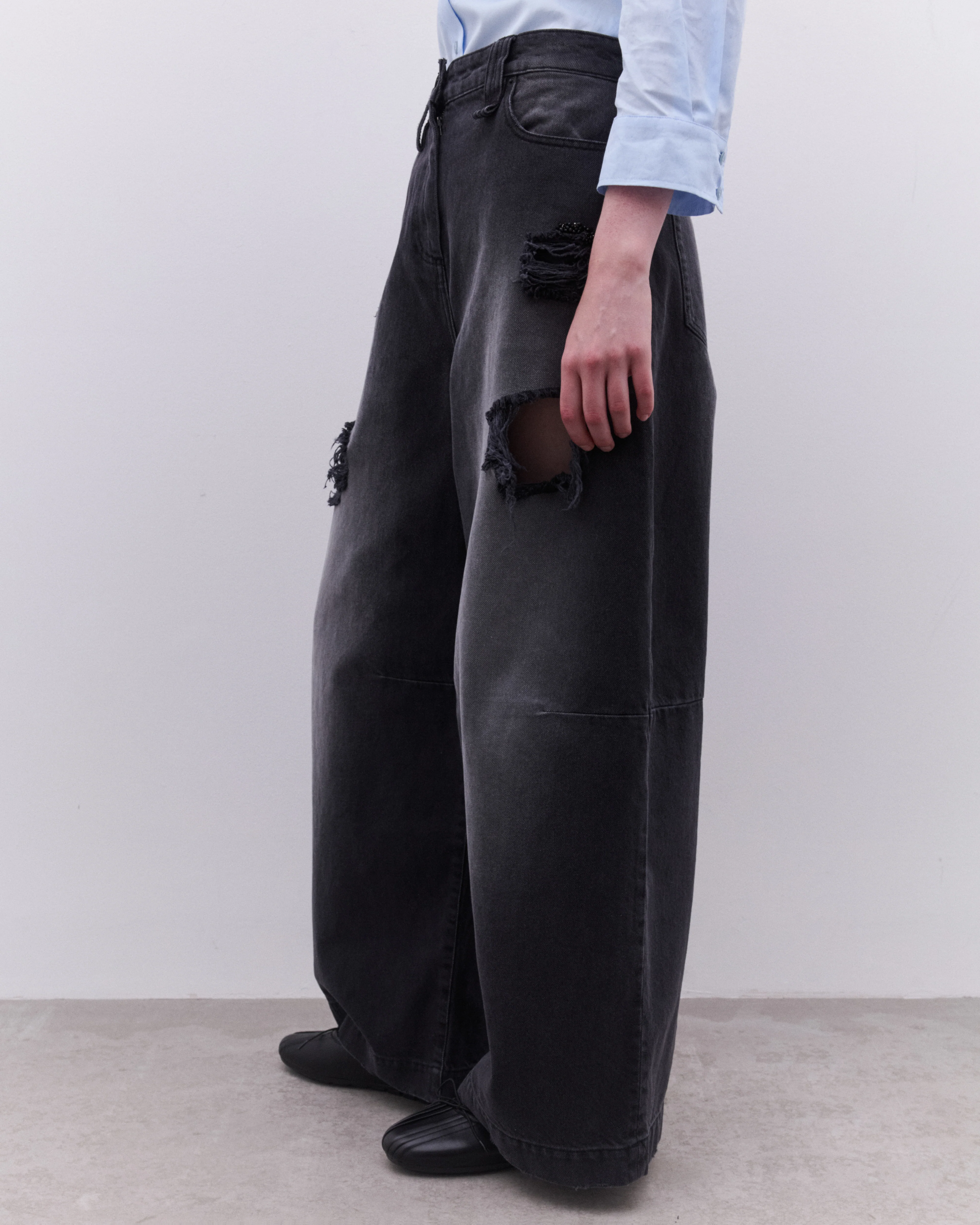 Simone Rocha - Women’s Embellished Wide Leg Puddle Jeans - (Distress Black/Jet) - Image 4