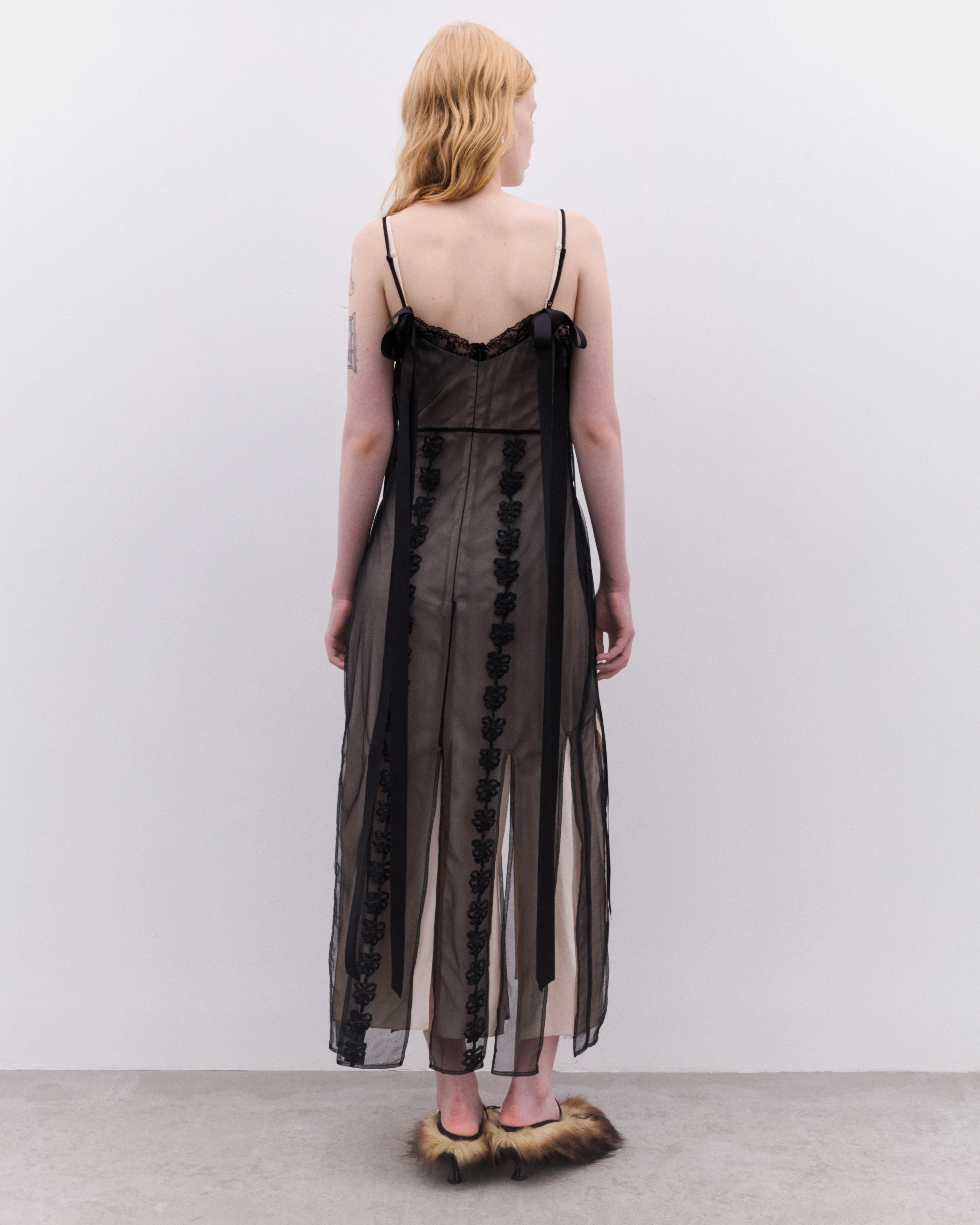 Simone Rocha - Layered Ribbon Daisy Chain Dress - (Black/Nude) - Image 4