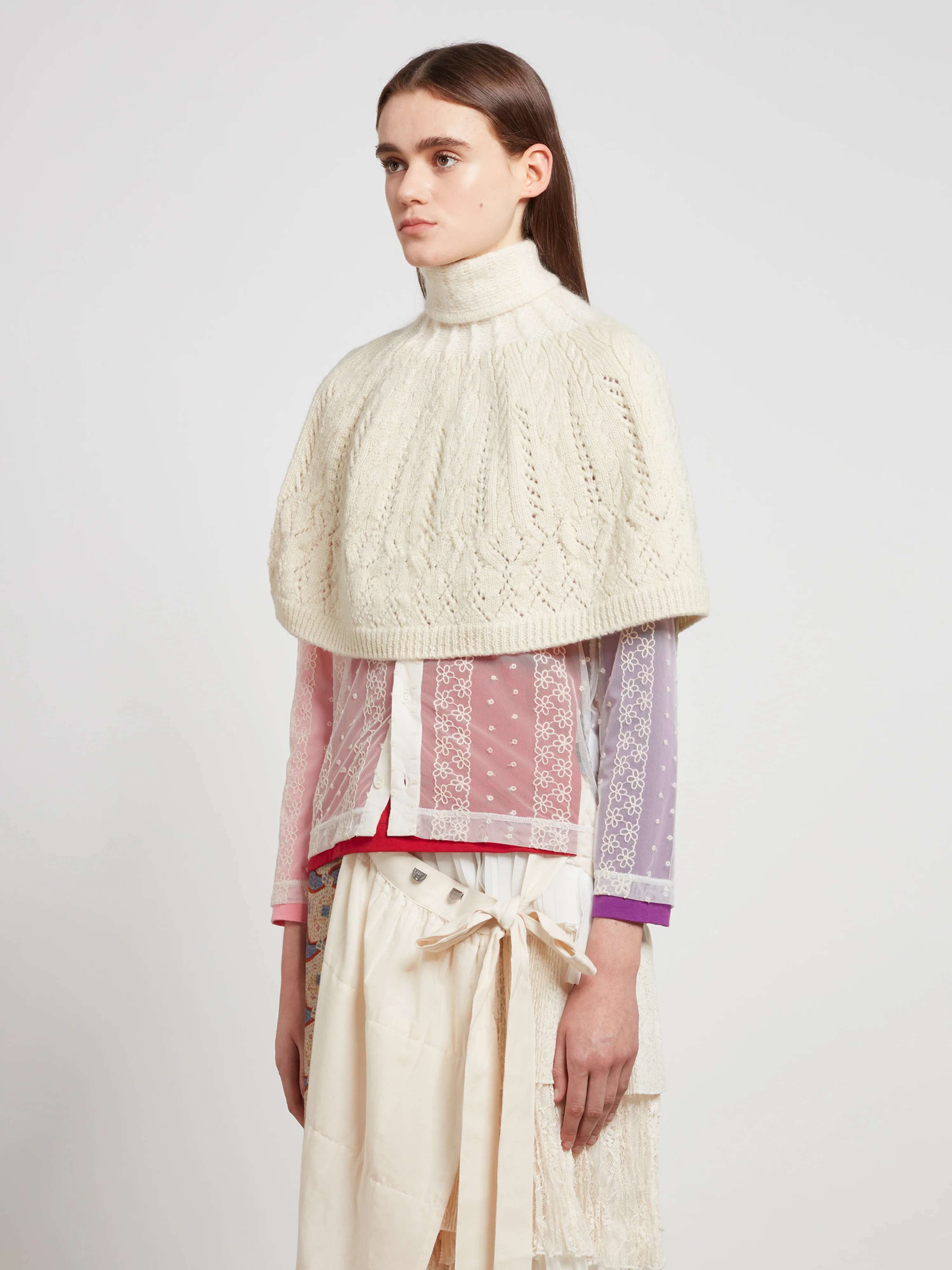 Tao - Knitted Cape - (Natural) - Image 3