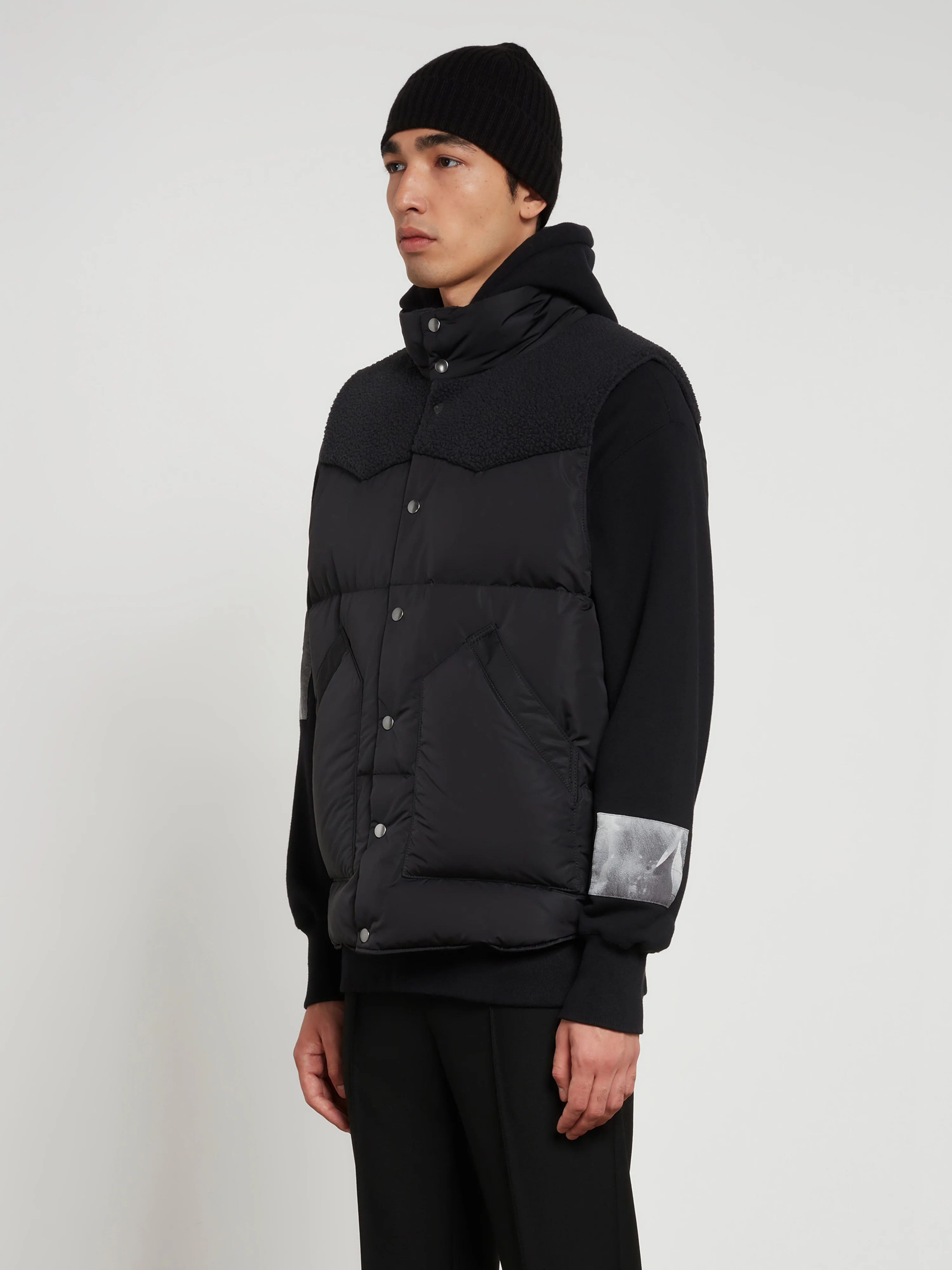 Undercover - Men’s Quilted Gillet - (Black) - Image 3