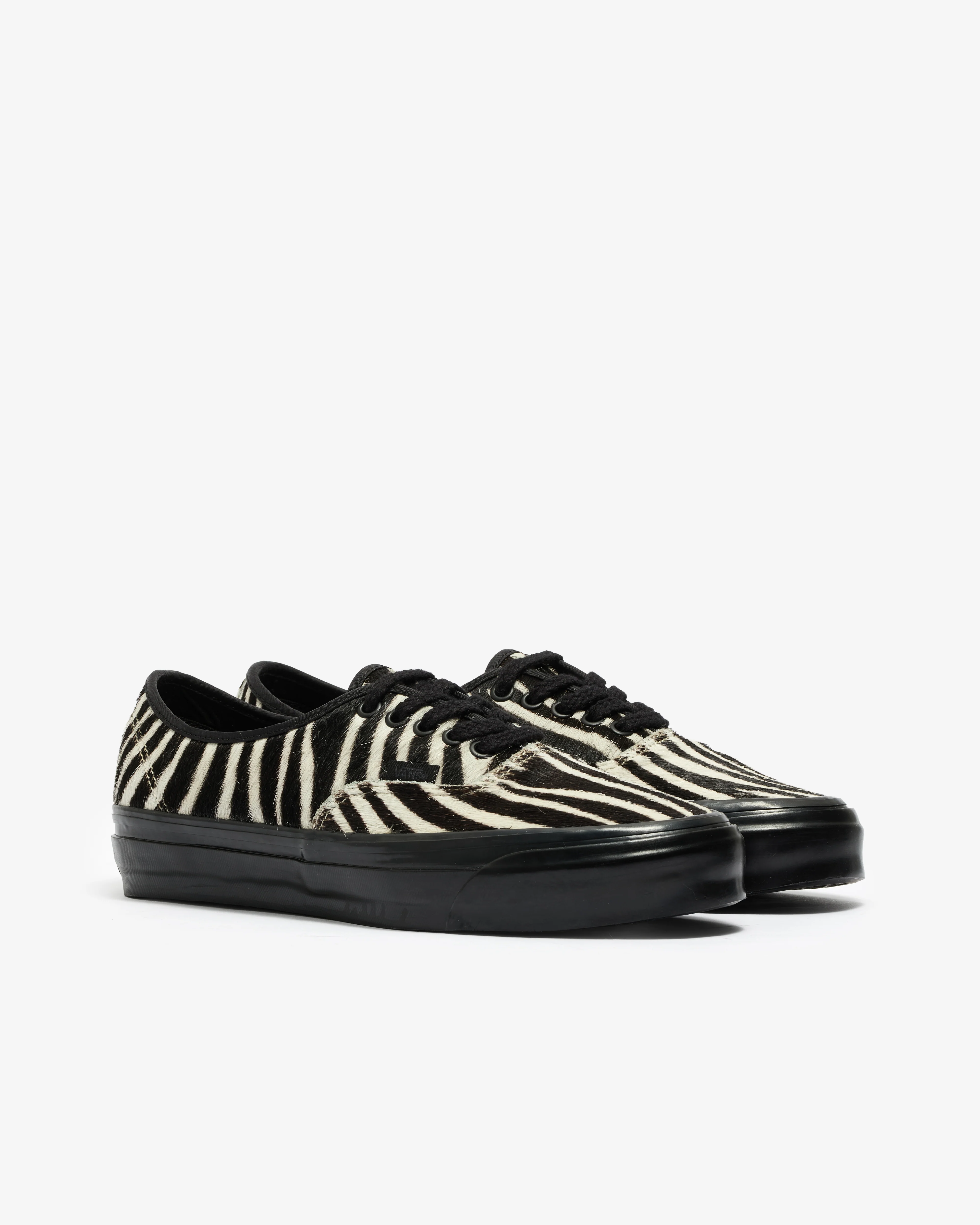 Vans - Life Is Unfair Authentic 44 - (Zebra) - Image 2