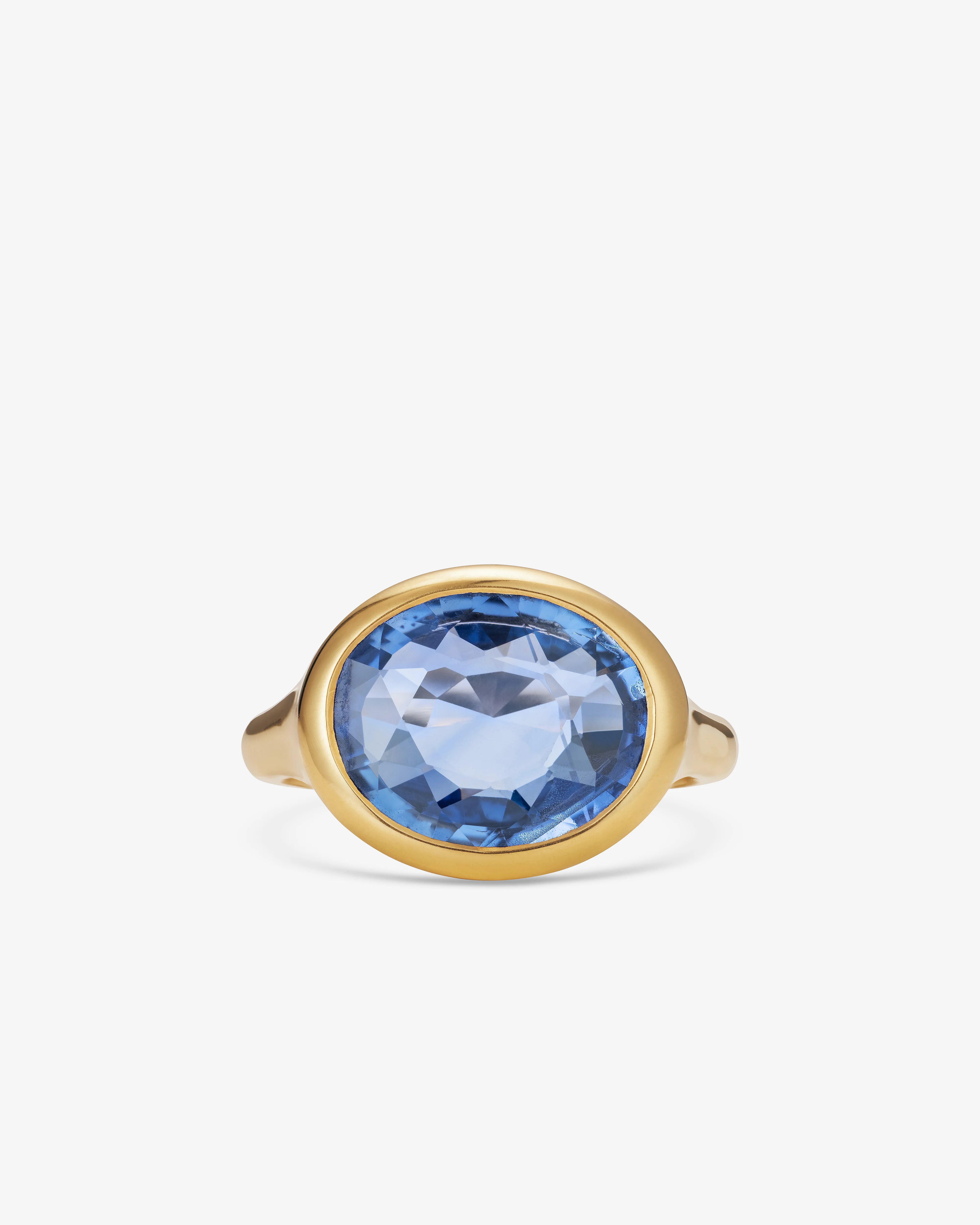 William Welstead - Blue Sapphire Ring - (Yellow Gold)